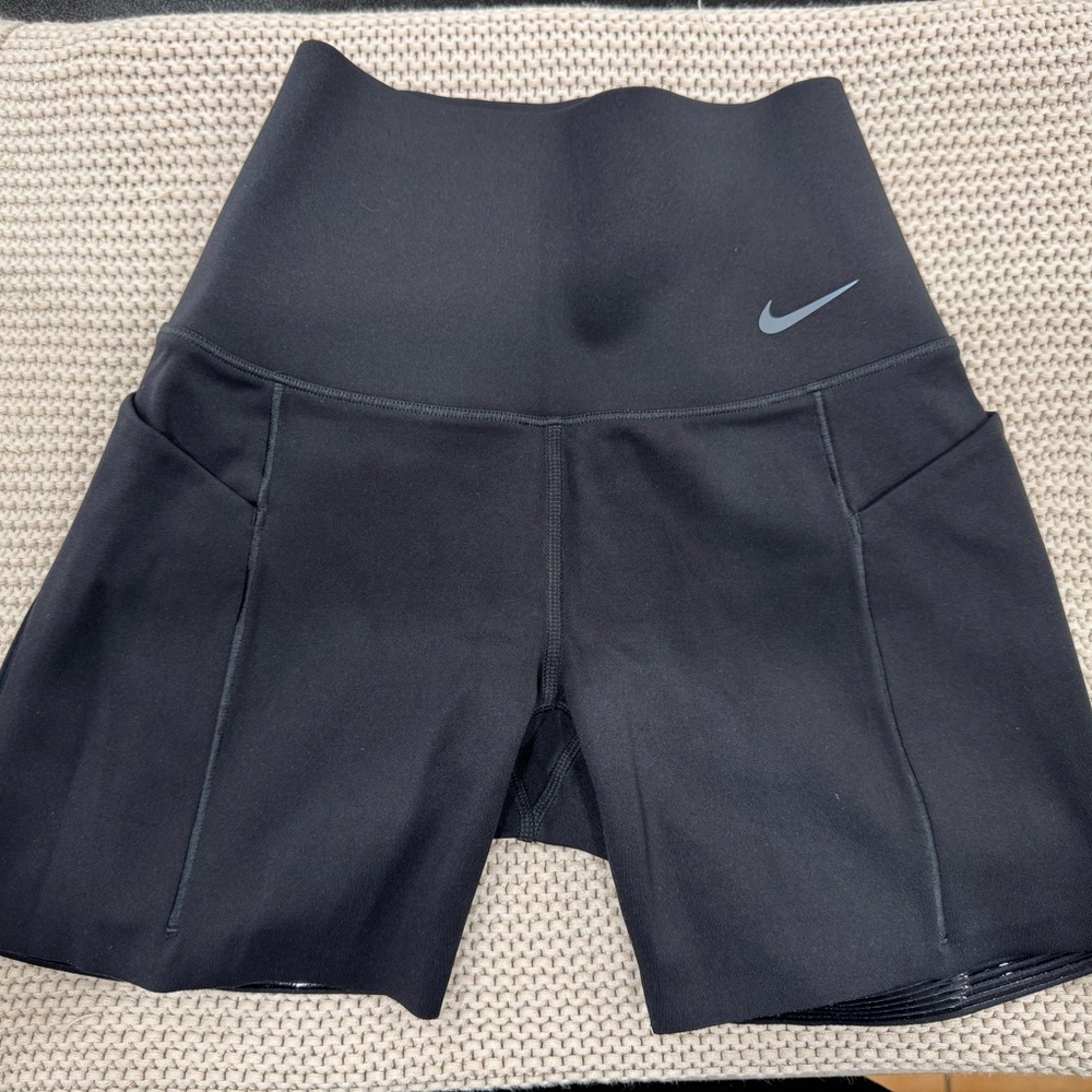 Nike Black Athletic Shorts with High-Rise Waistband